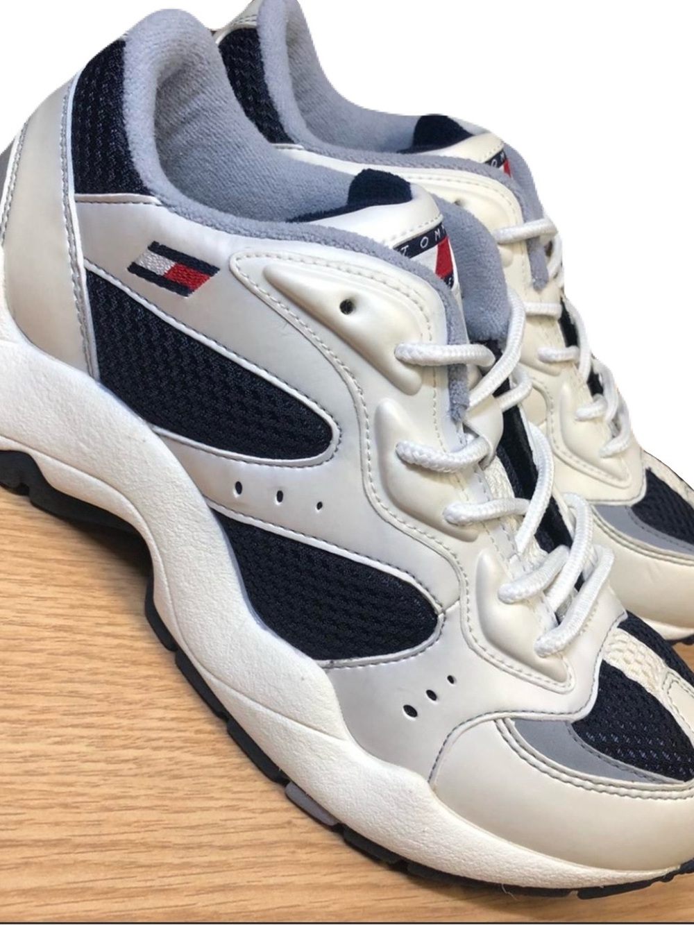 RARE VTG Tommy Hilfiger Athletics Trendy Sneakers